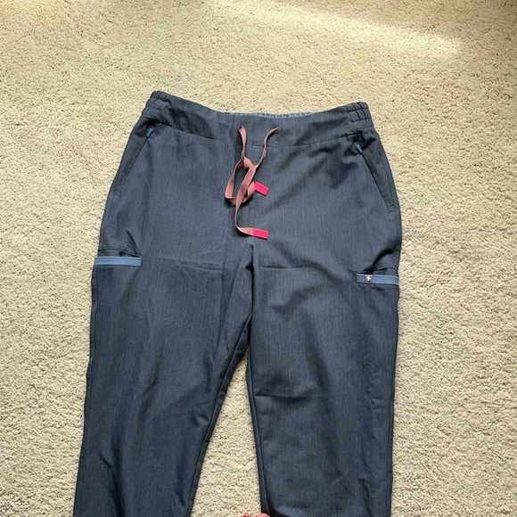 Figs NWOT size large cargo pant, Heather denim blue - Picture 2 of 7